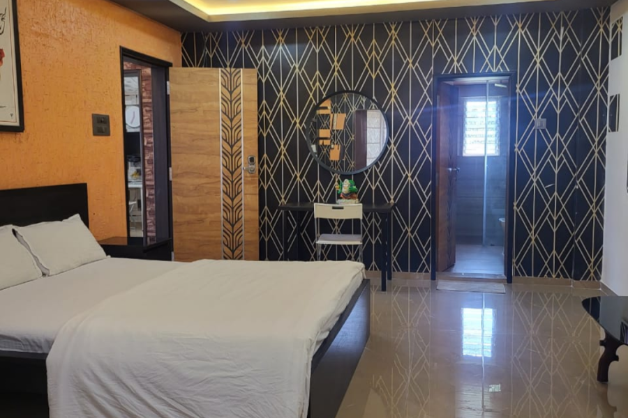 Misty palace 5 bhk premium villa