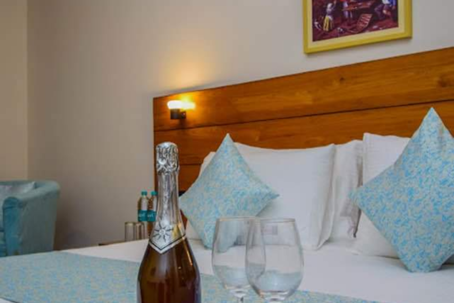 3 star bliss hotels and resorts manali hotel